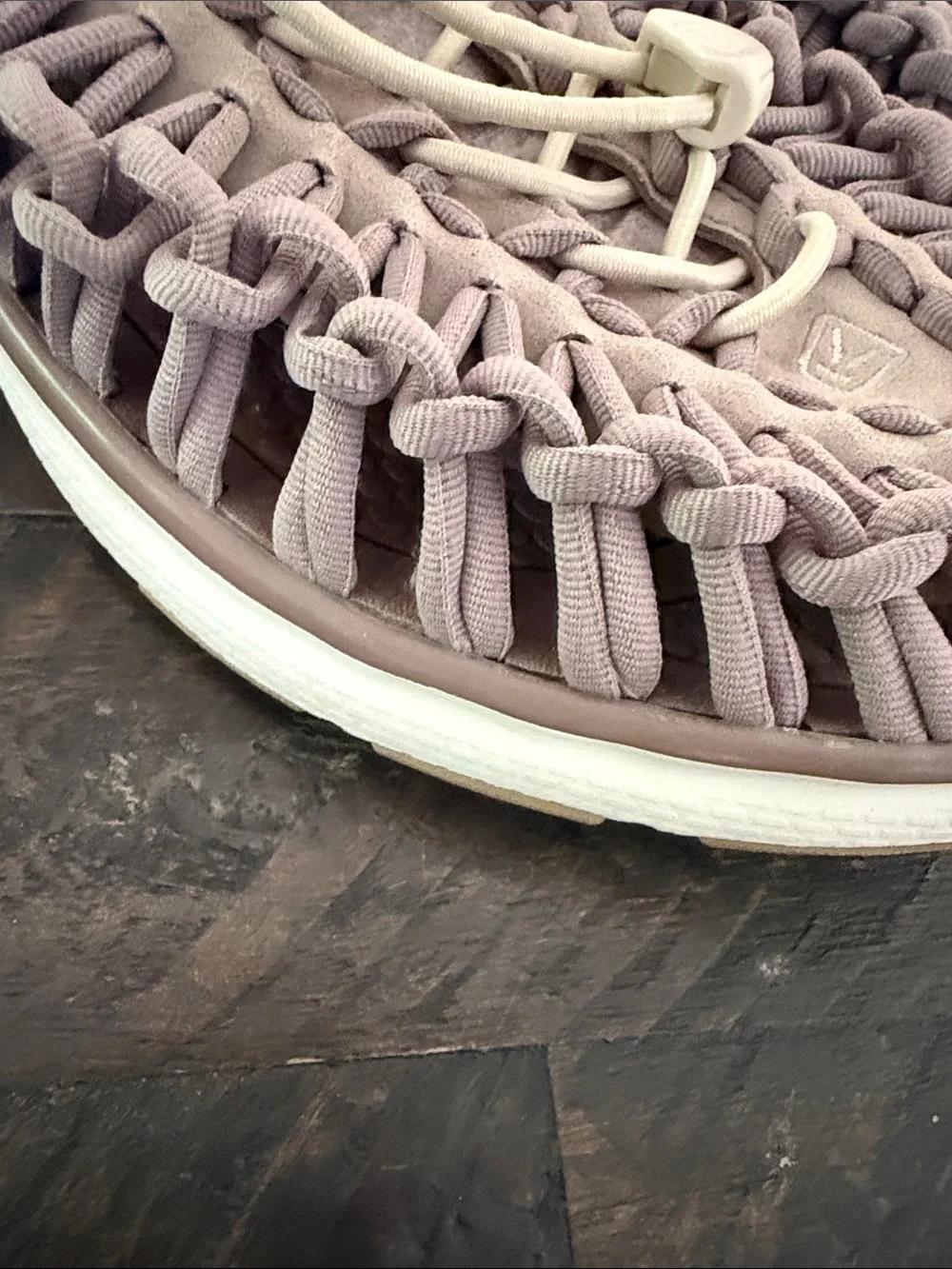 KEEN Women's UNEEK Cord Sandals - Sz 10